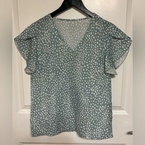 Leopard print petal sleeve blouse size XS